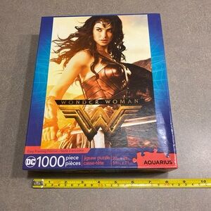 Wonder Woman Aquarius Jigsaw Puzzle 1,000 pieces
